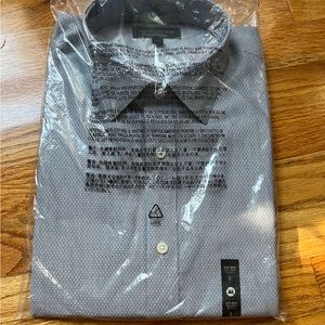 Banana Republic Men’s Button Down Shirt NWT